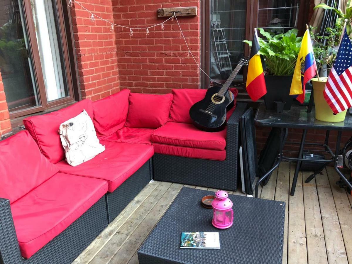 הוסטל מונטריאול Pied-A-Terre Mont-Royal מראה חיצוני תמונה