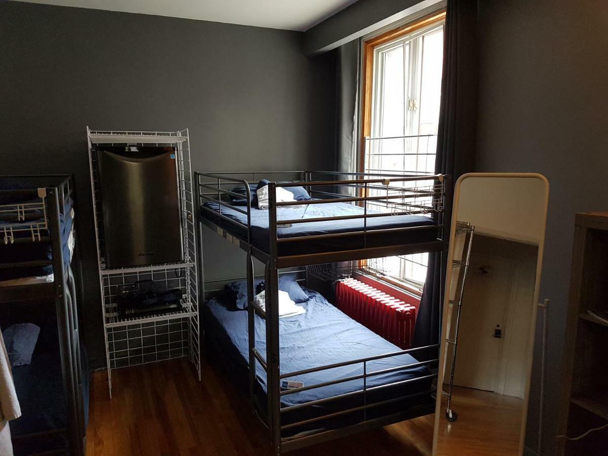 הוסטל מונטריאול Pied-A-Terre Mont-Royal מראה חיצוני תמונה