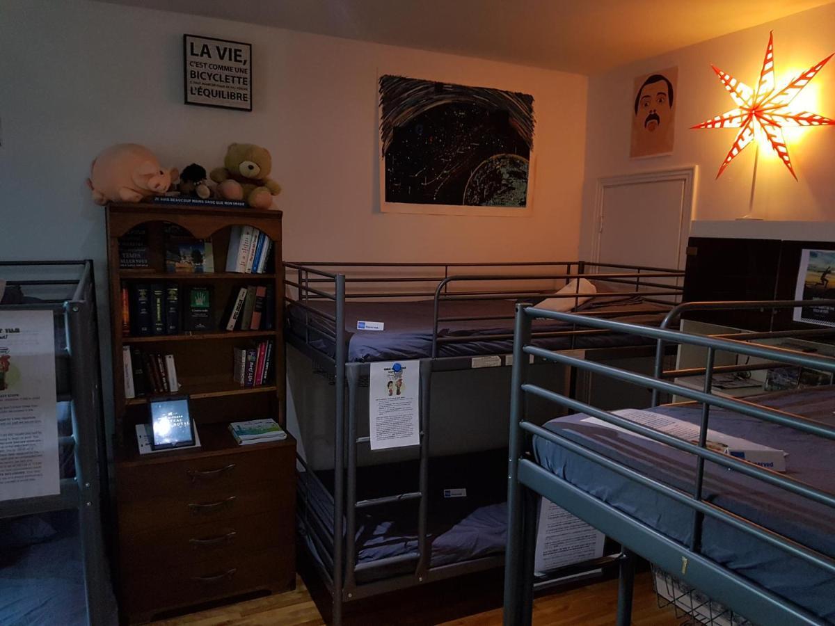 הוסטל מונטריאול Pied-A-Terre Mont-Royal מראה חיצוני תמונה