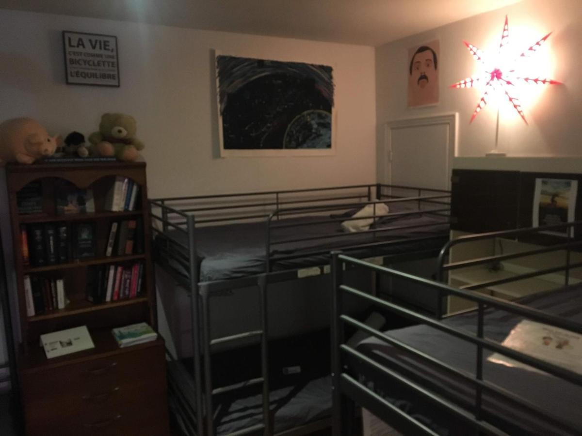 הוסטל מונטריאול Pied-A-Terre Mont-Royal מראה חיצוני תמונה