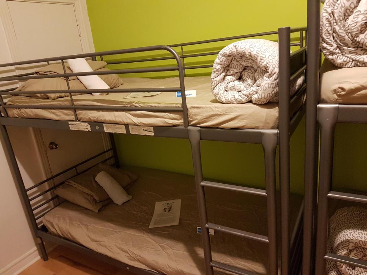 הוסטל מונטריאול Pied-A-Terre Mont-Royal מראה חיצוני תמונה